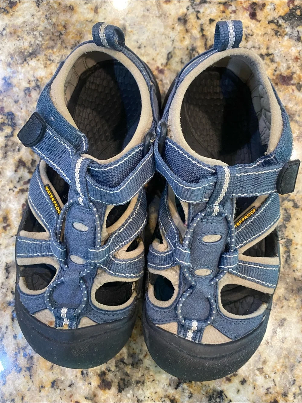 Keen Kids Navy Blue and Gray Closed-Toe Water Shoes